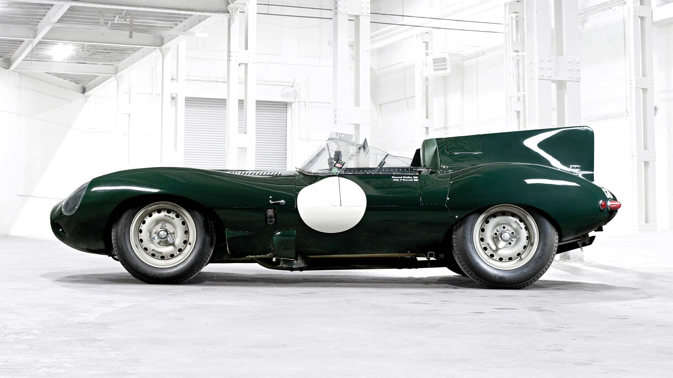 Jaguar D-Type side view